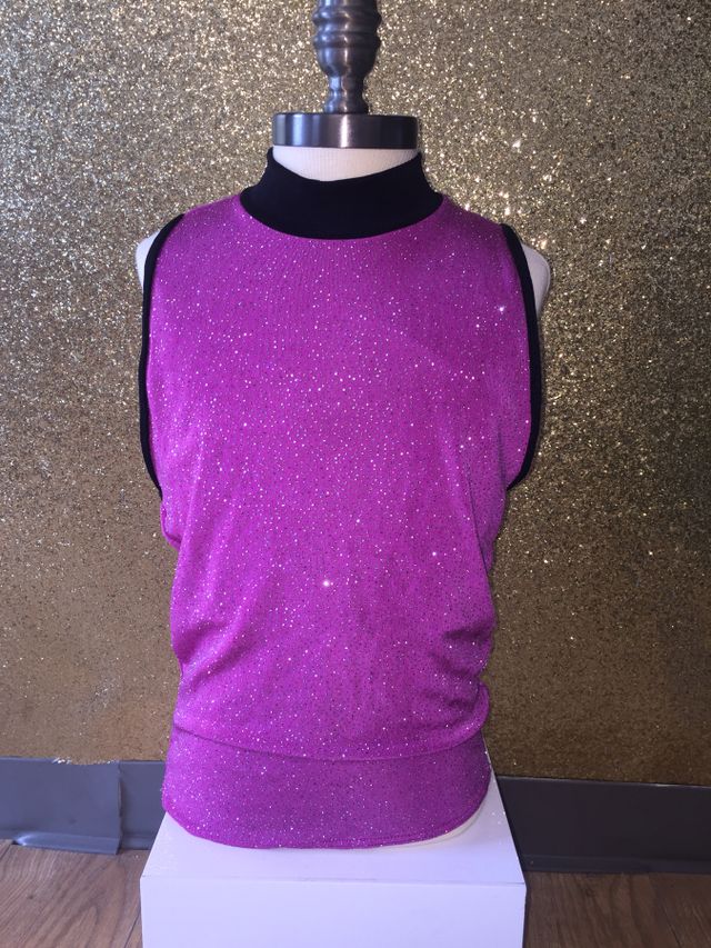 Glitter Sleeveless Shirt with Keyhole Back